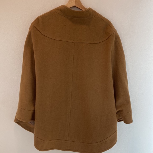 Charles Gray London camel hair cape - Picture 12 of 12